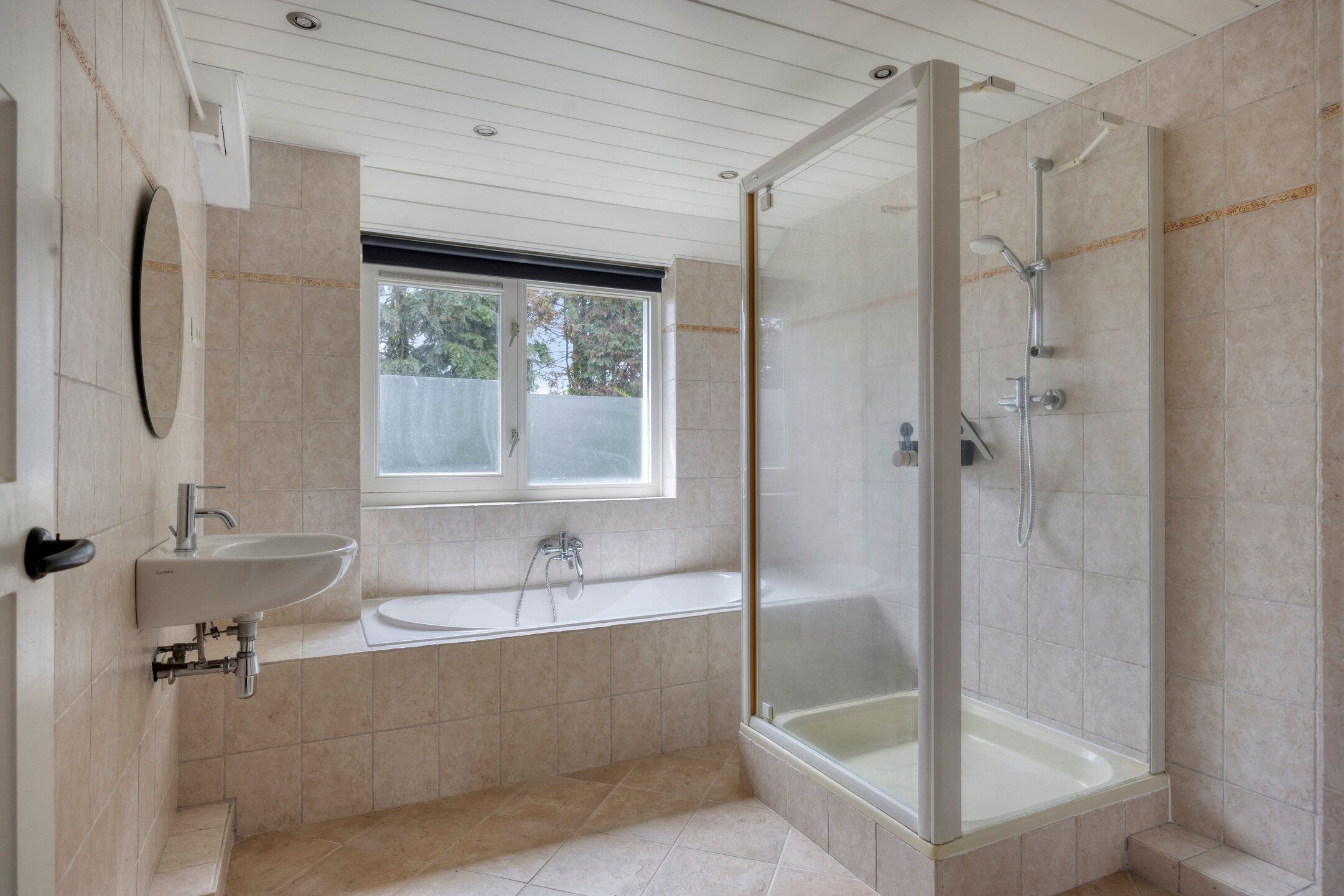 Spacious 1950s Maisonnette with Three Bedrooms in Eindhoven's Tuindorp — 21