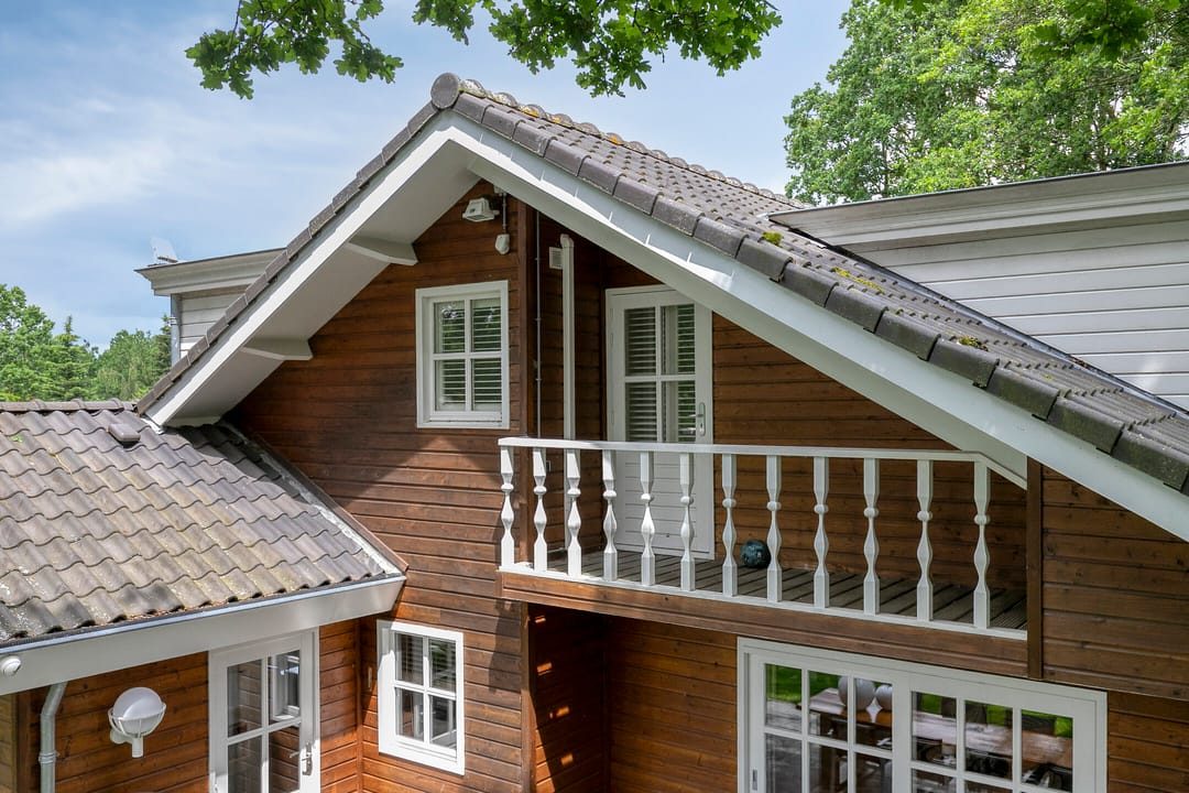 Exclusive Scandinavian Design Villa with Pool, Wellness and Guest House — 61