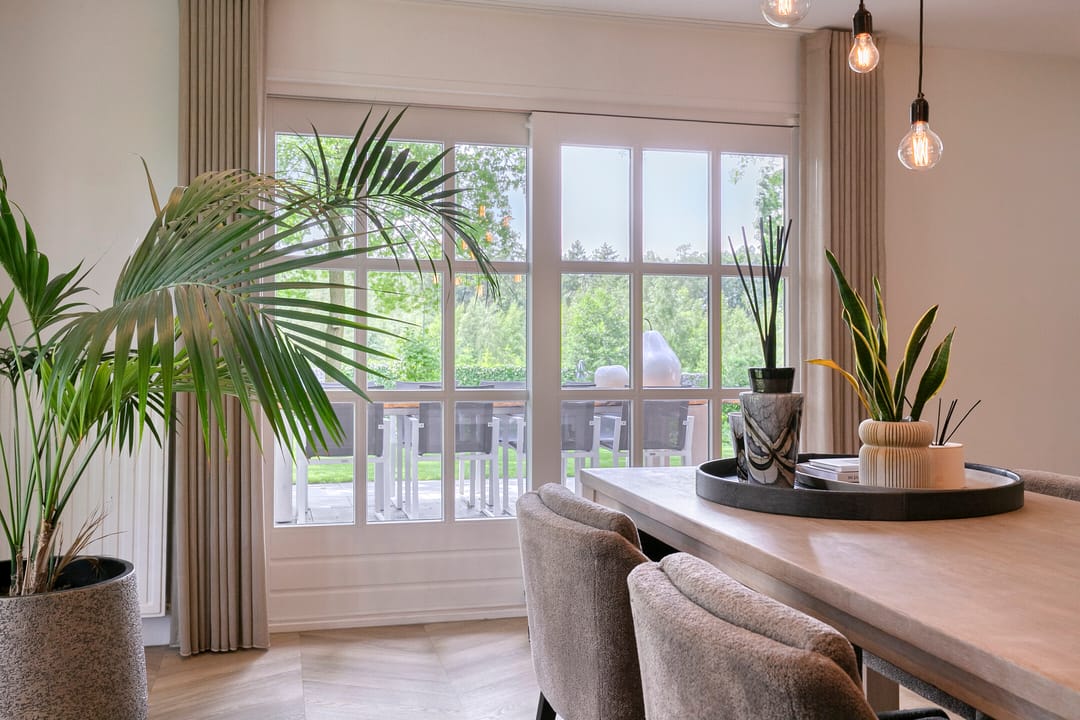 Exclusive Scandinavian Design Villa with Pool, Wellness and Guest House — 23