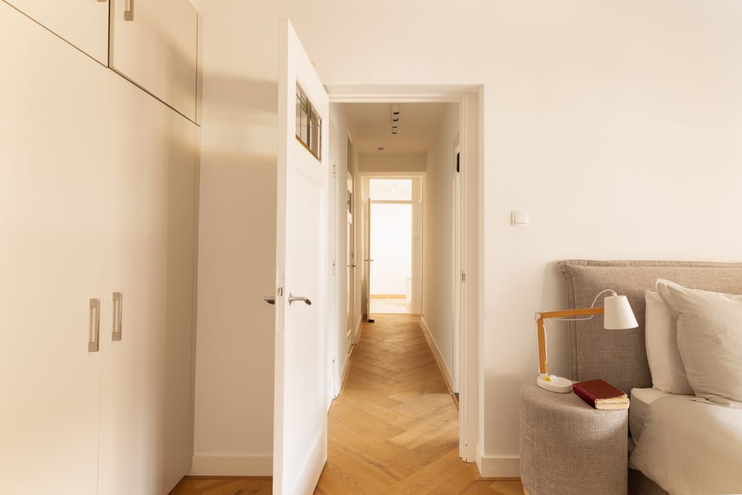 Spacious Triple Upper House in Prime Amsterdam Oud-Zuid Location — 31