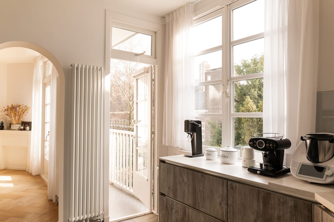 Spacious Triple Upper House in Prime Amsterdam Oud-Zuid Location — 13