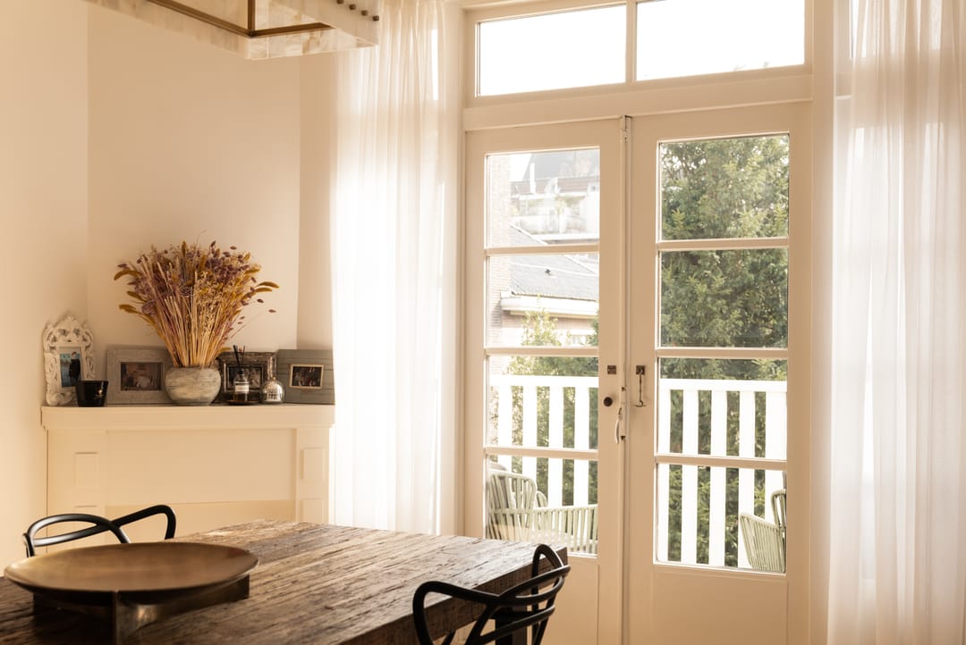 Spacious Triple Upper House in Prime Amsterdam Oud-Zuid Location — 16