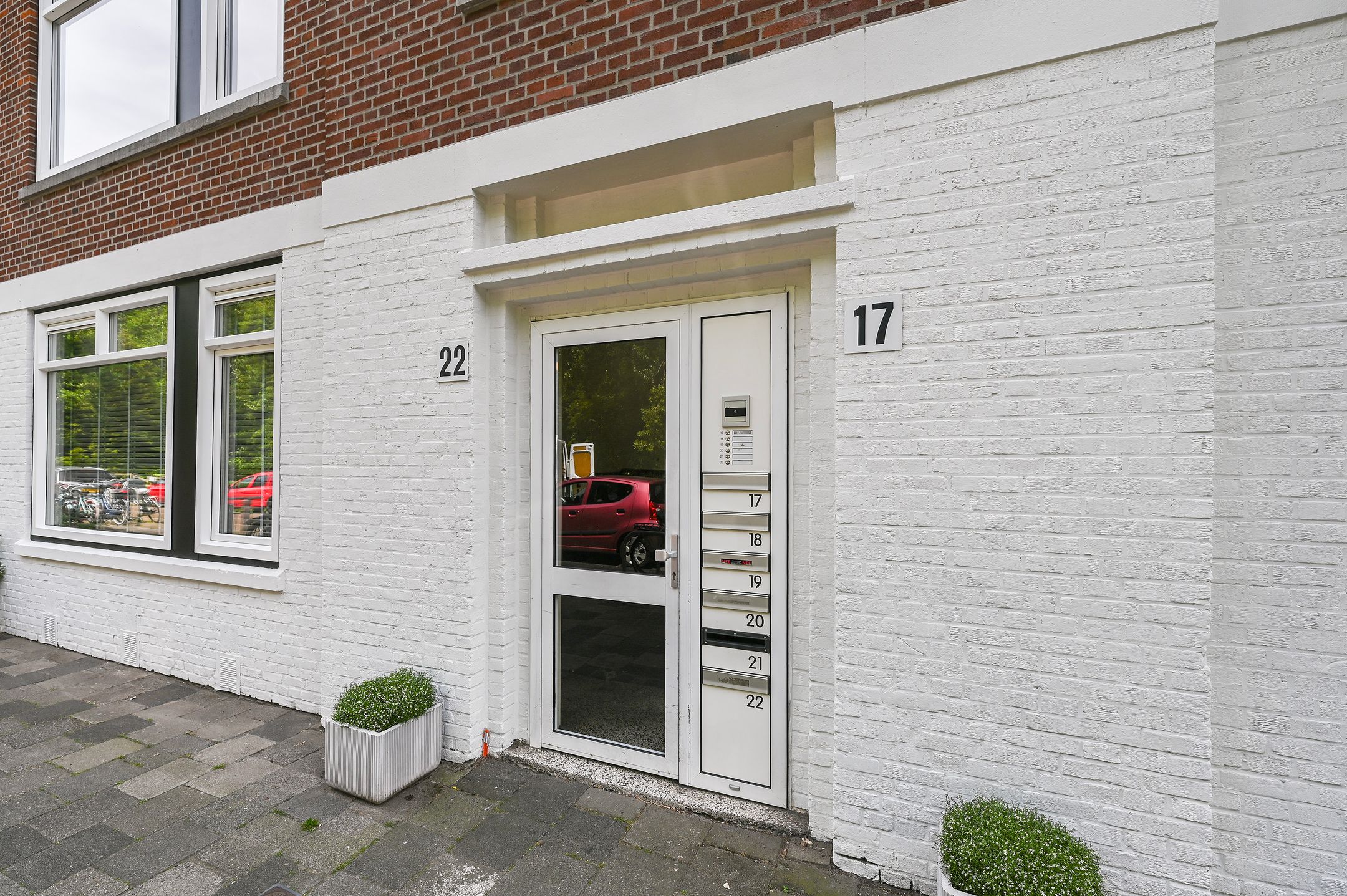Photo 3 of van Alphenstraat 22