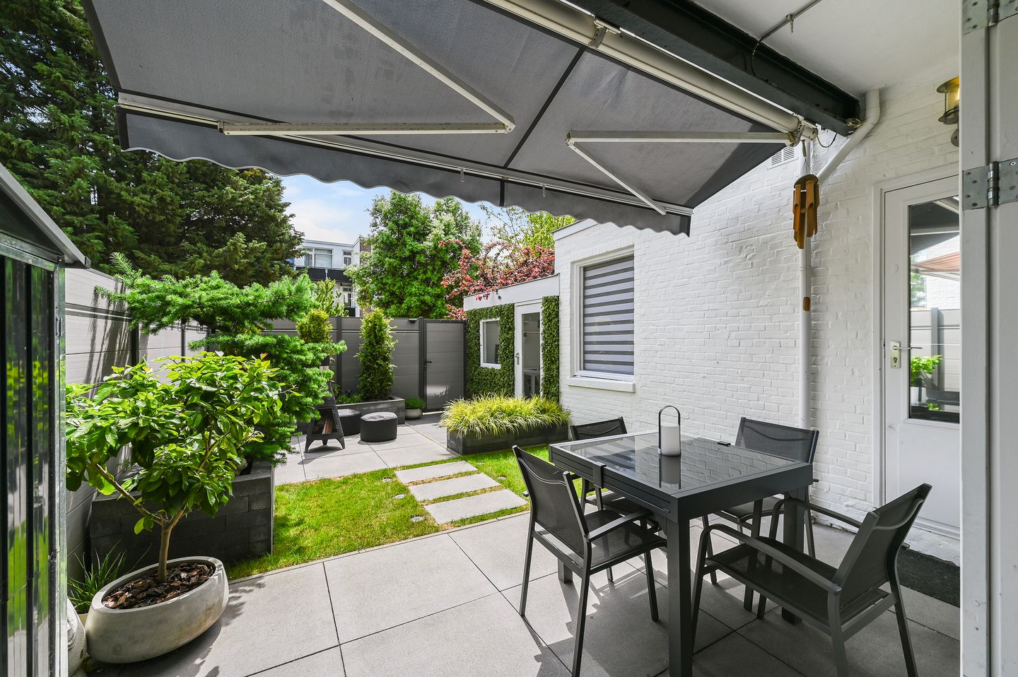Photo 14 of van Alphenstraat 22
