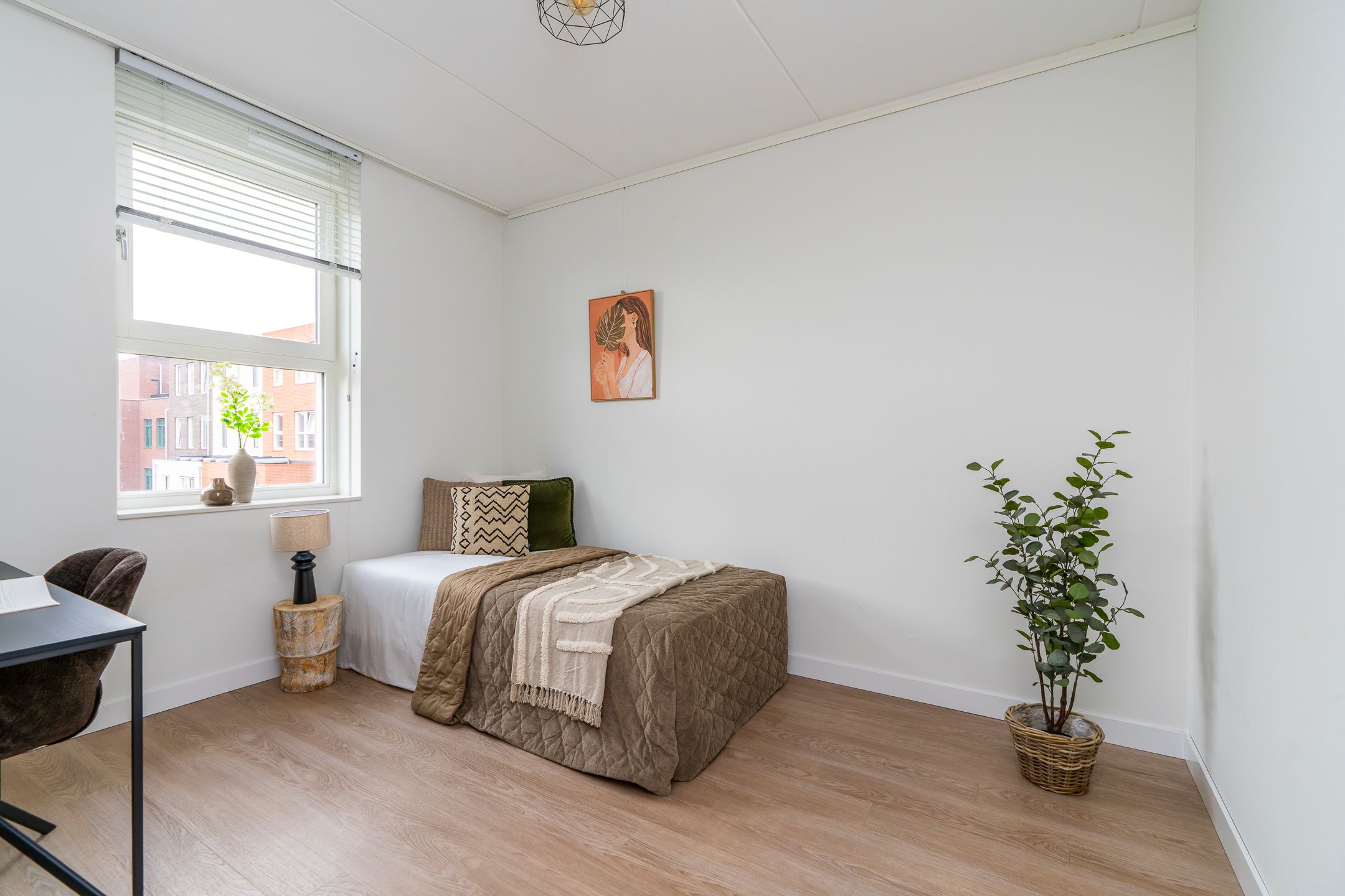 Energy-Efficient Townhouse with Private Parking in Green Leeuwesteyn — 24