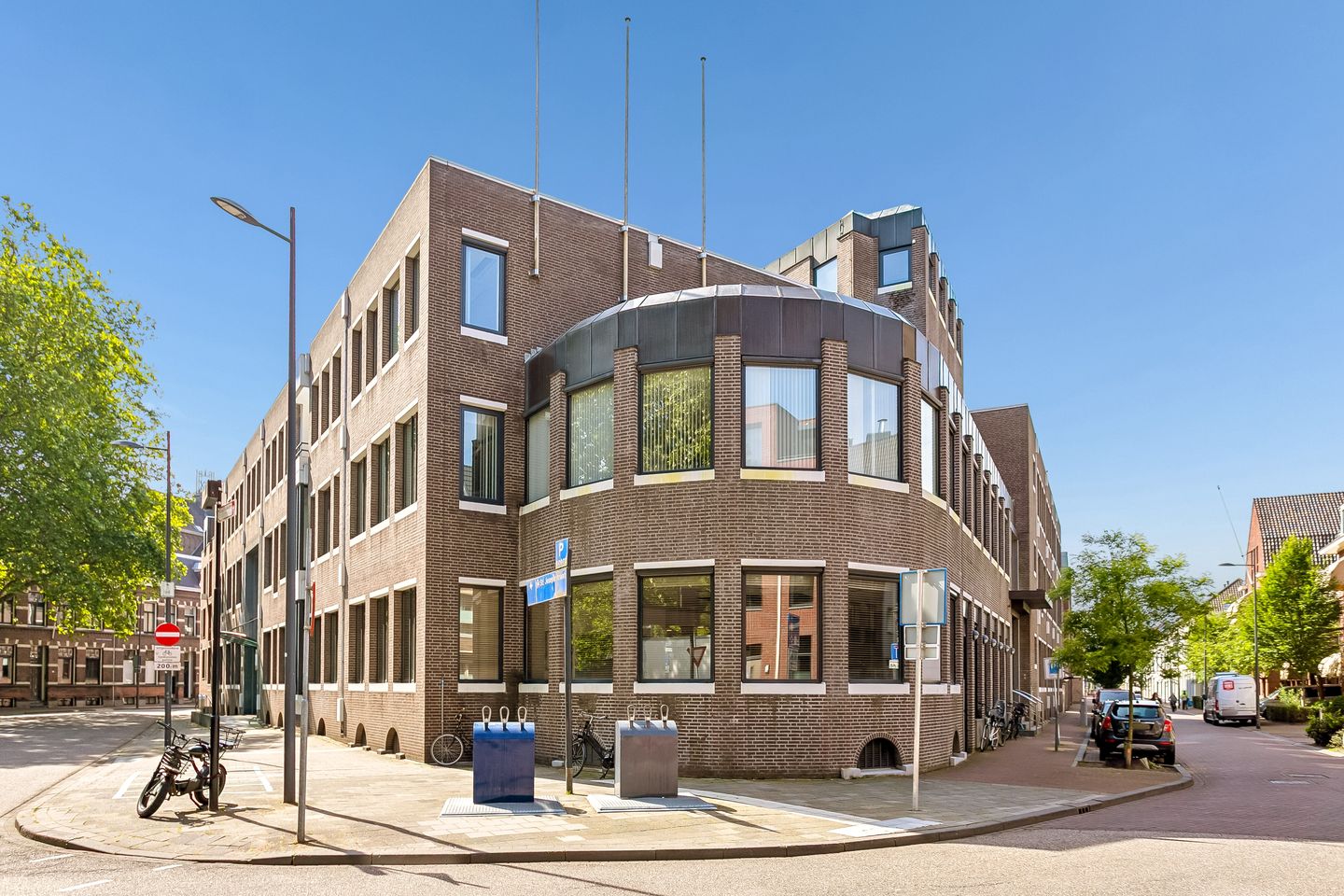 View photo 2 of Nieuwstraat 79