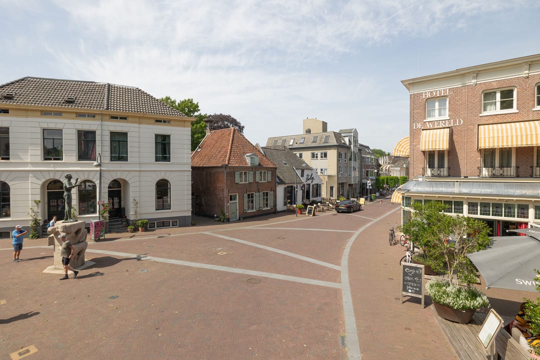 Historic Town Farm near Hotel De Wereld in Wageningen — 7