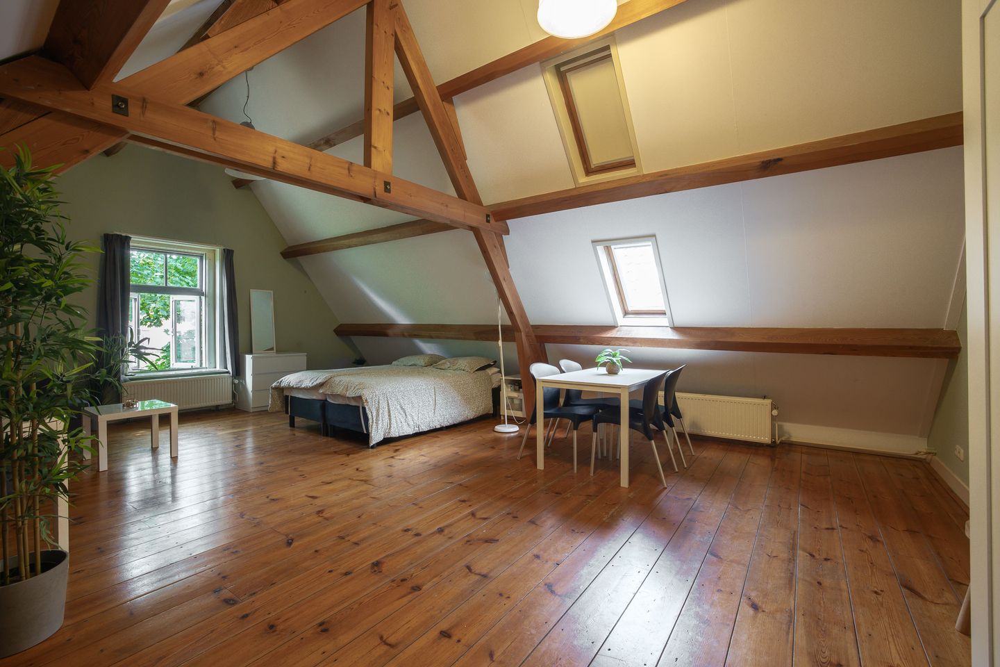 Historic Town Farm near Hotel De Wereld in Wageningen — 40