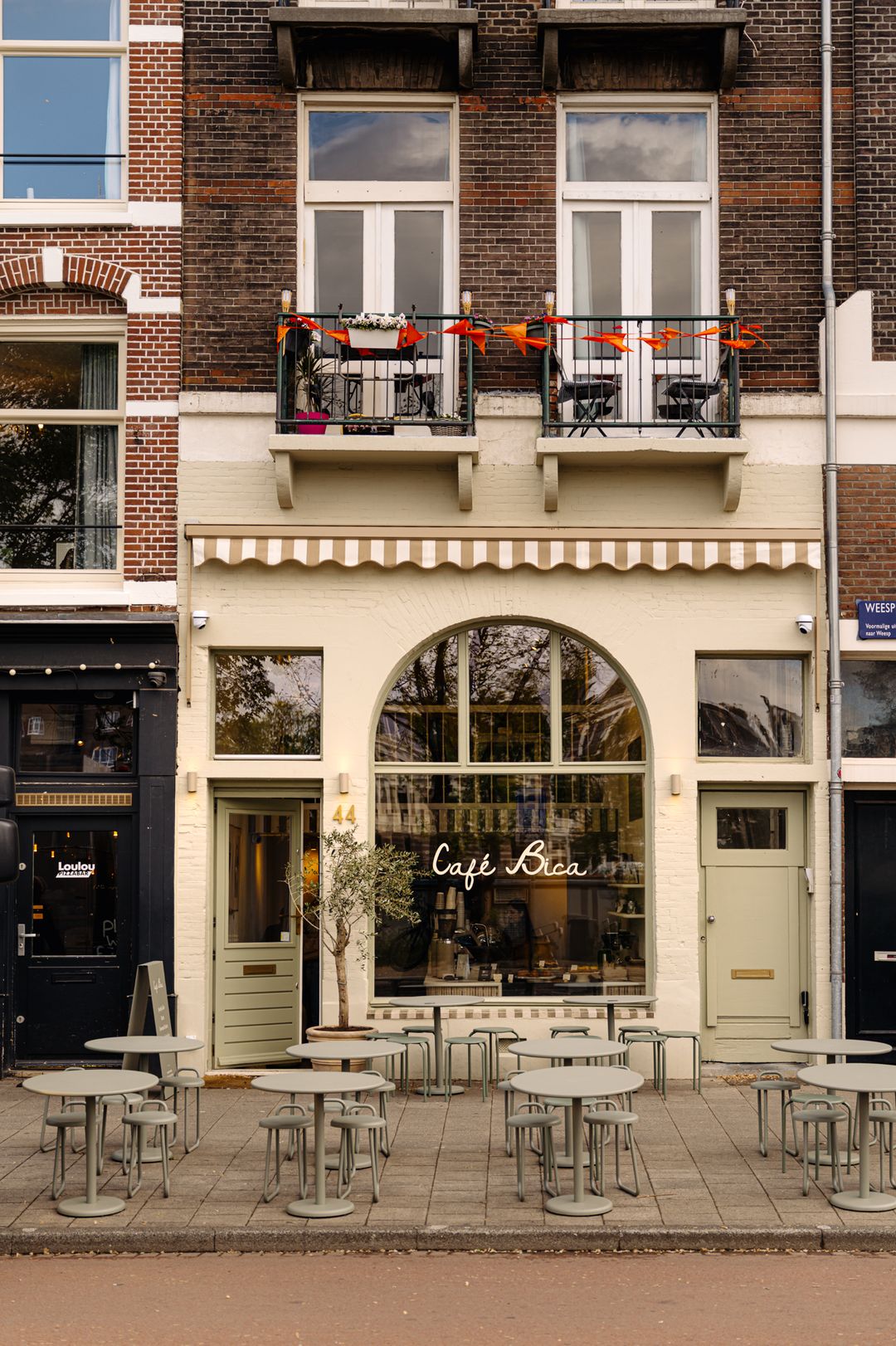 Characterful Double Ground-Floor Apartment with Garden in Amsterdam Oost — 43