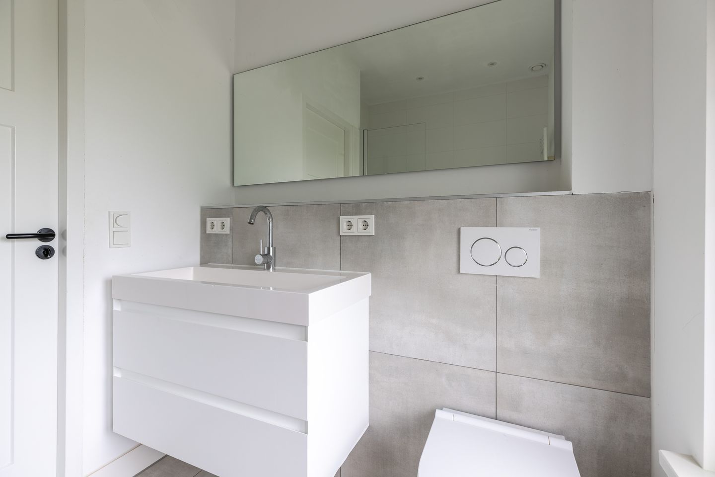 Spacious Family Villa in Protected Het Spiegel Neighborhood of Bussum — 34