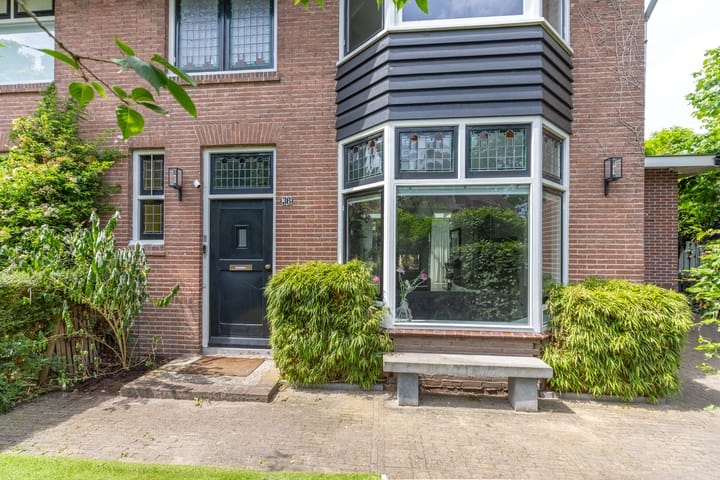 Photo 4 of Prins Mauritslaan 36