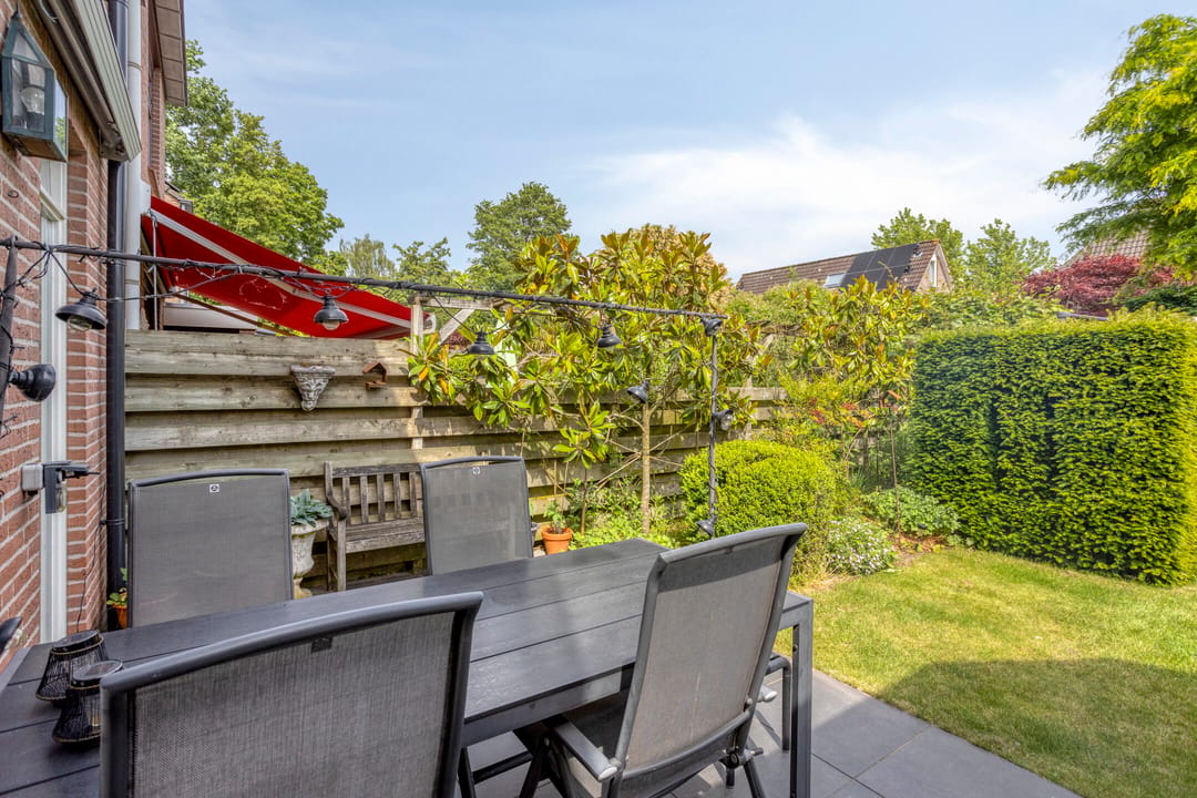 Spacious and Sustainable Family Home with Kitchen Extension and Solar Panels in Wijchen — 28