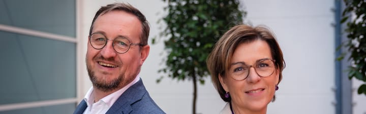 office-banner