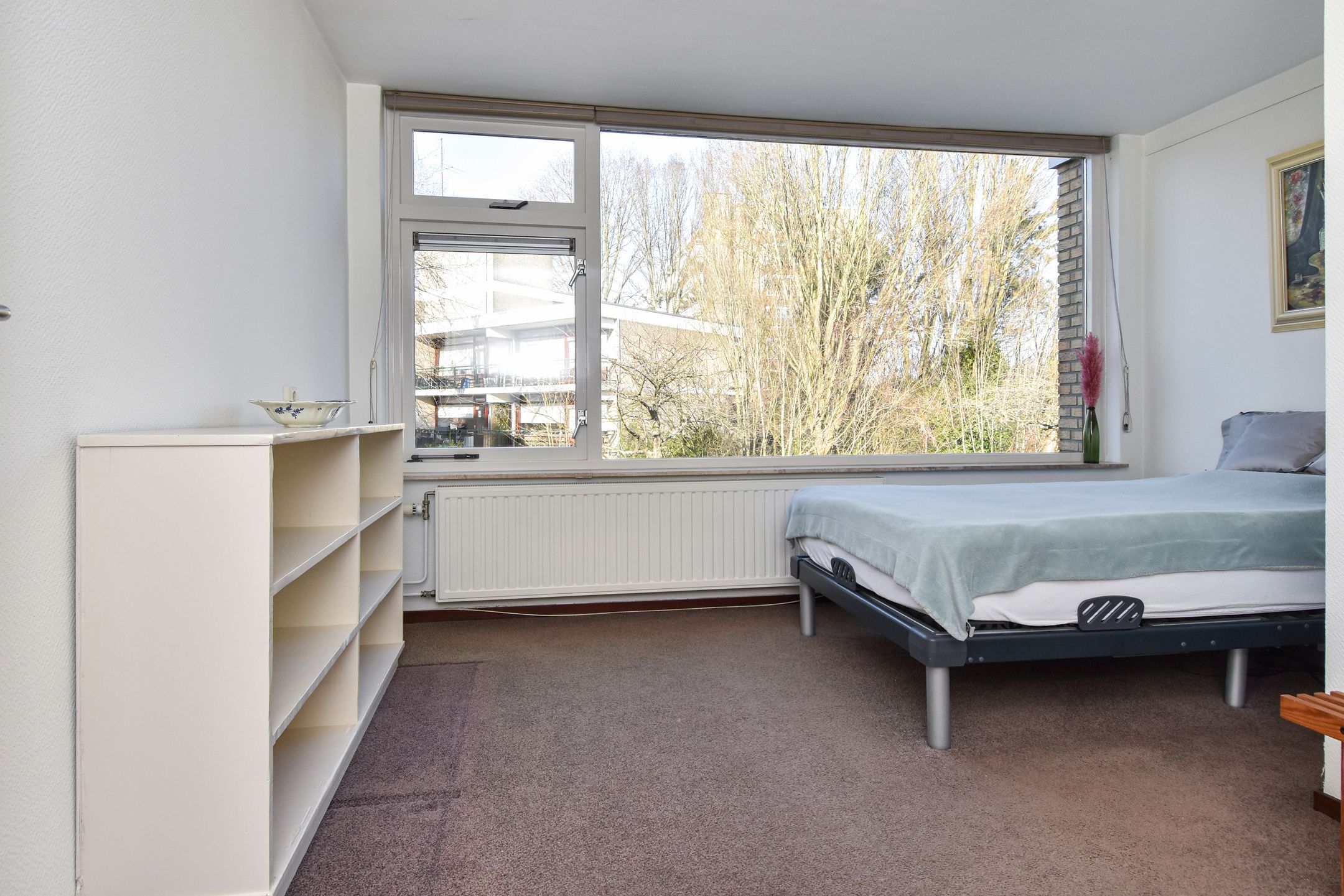 Spacious Corner House with Full Basement in Waldeck, The Hague — 12