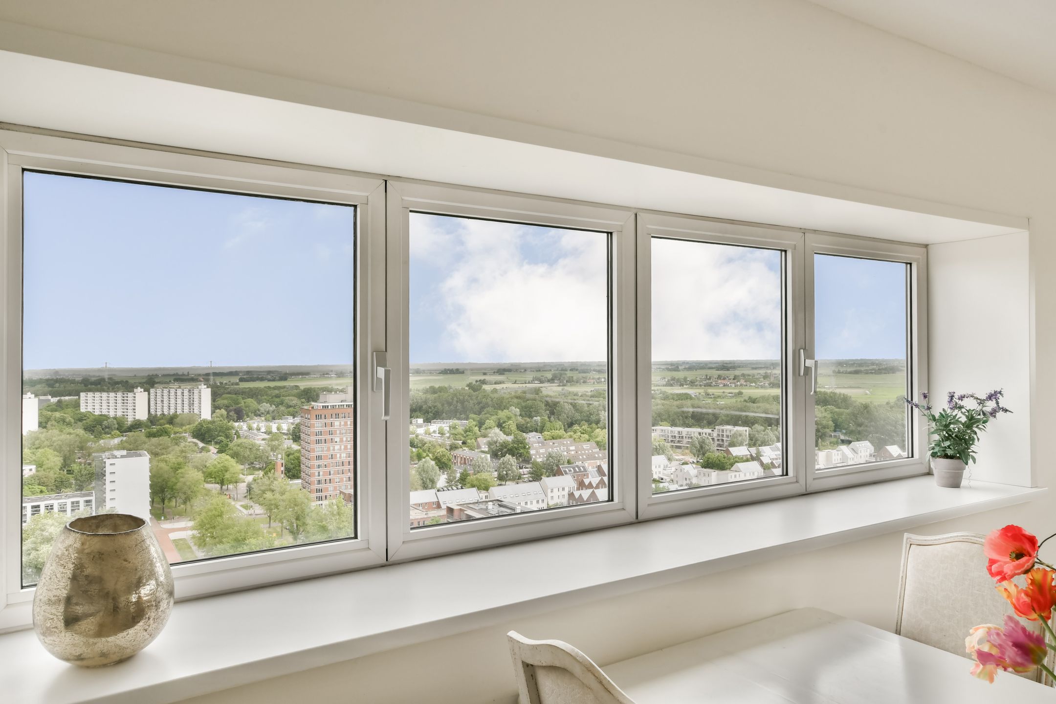 Stunning 19th Floor Apartment with Panoramic Green Views in Amsterdam Noord — 9