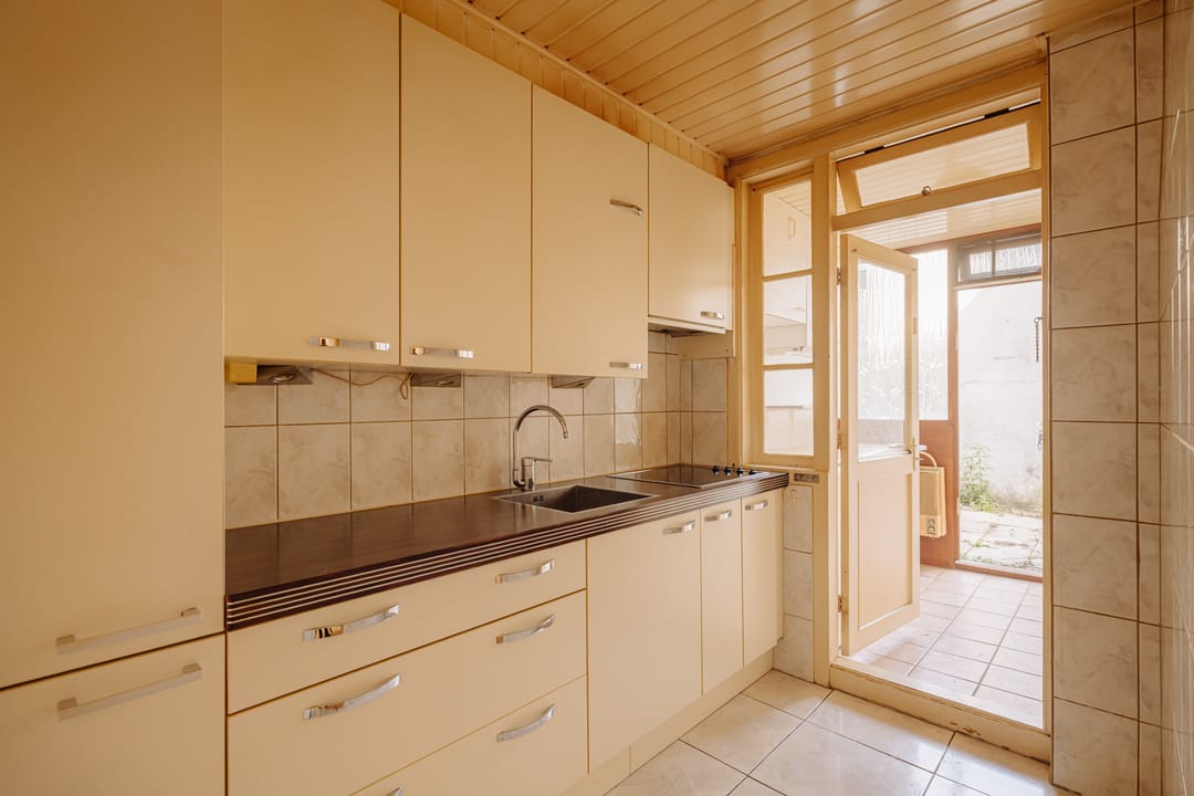 Renovation Opportunity in the Heart of the Jordaan with Private Courtyard — 7