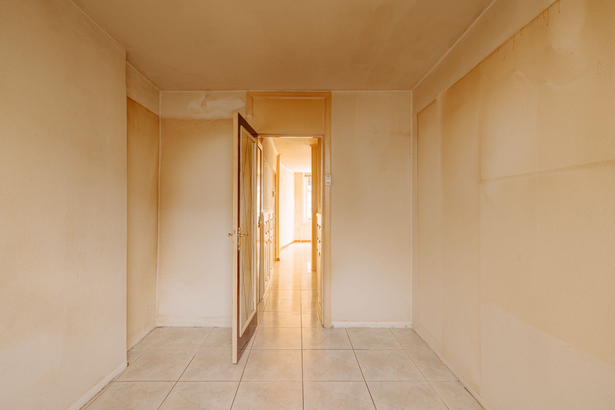 Renovation Opportunity in the Heart of the Jordaan with Private Courtyard — 18
