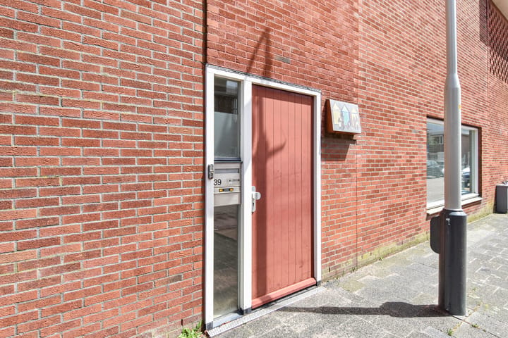 Photo 4 of Goereesestraat 39