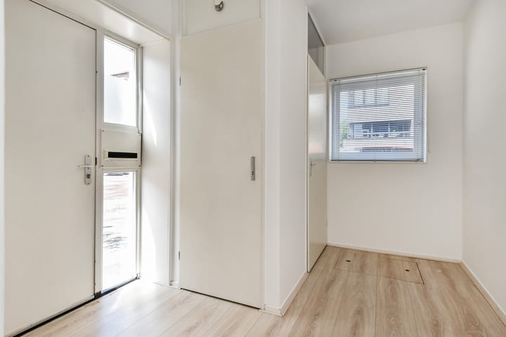 Photo 5 of Goereesestraat 39