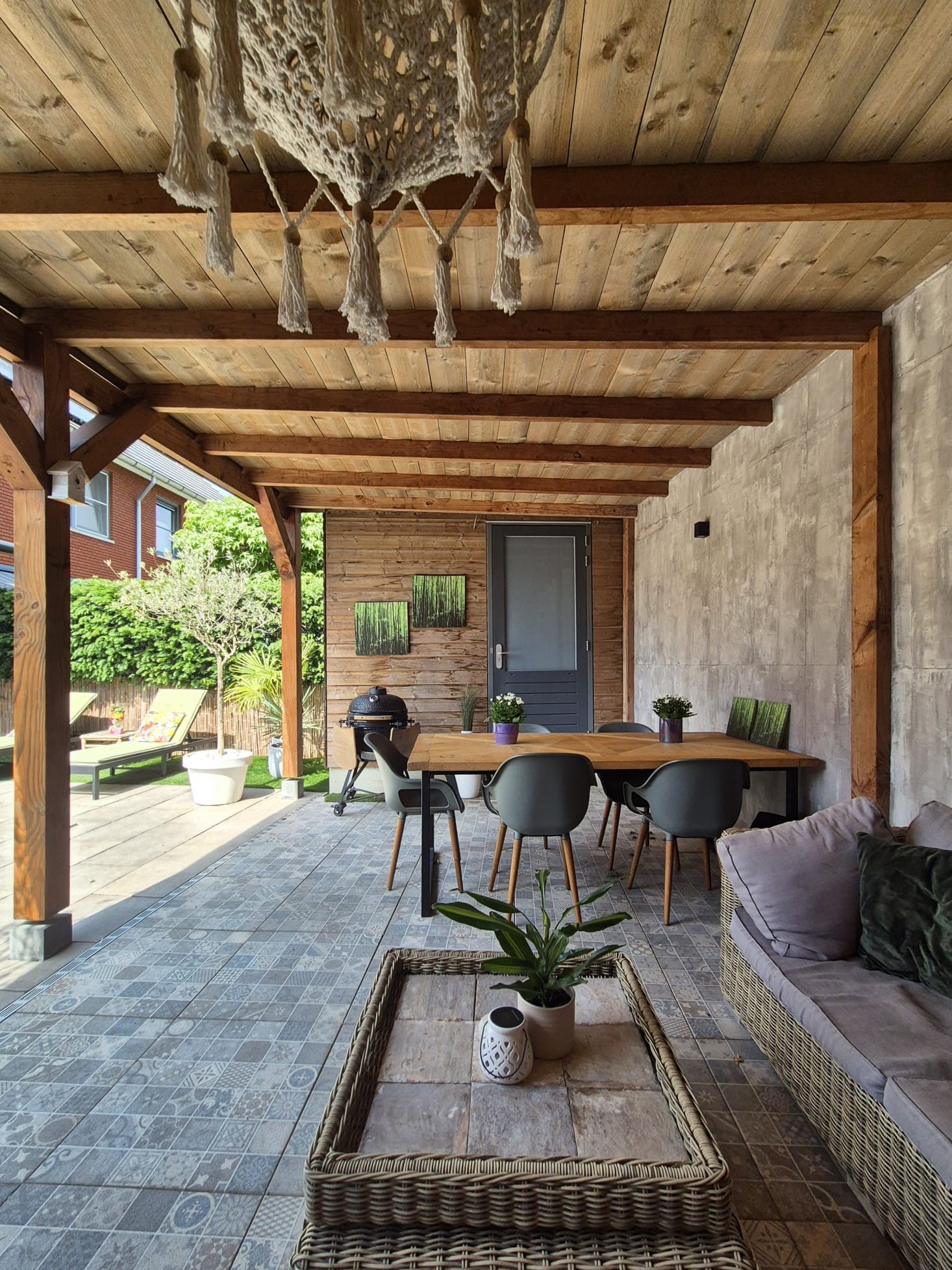 Spacious Corner Home with Premium Finishes and Sunny Garden Canopy — 48