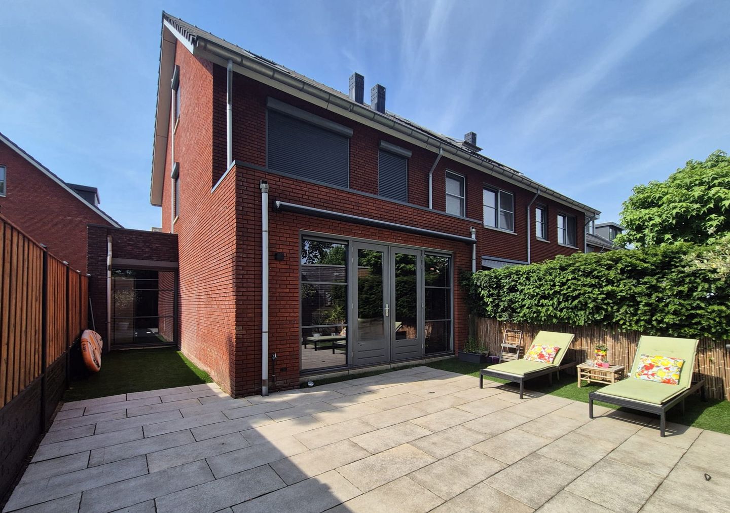 Spacious Corner Home with Premium Finishes and Sunny Garden Canopy — 70