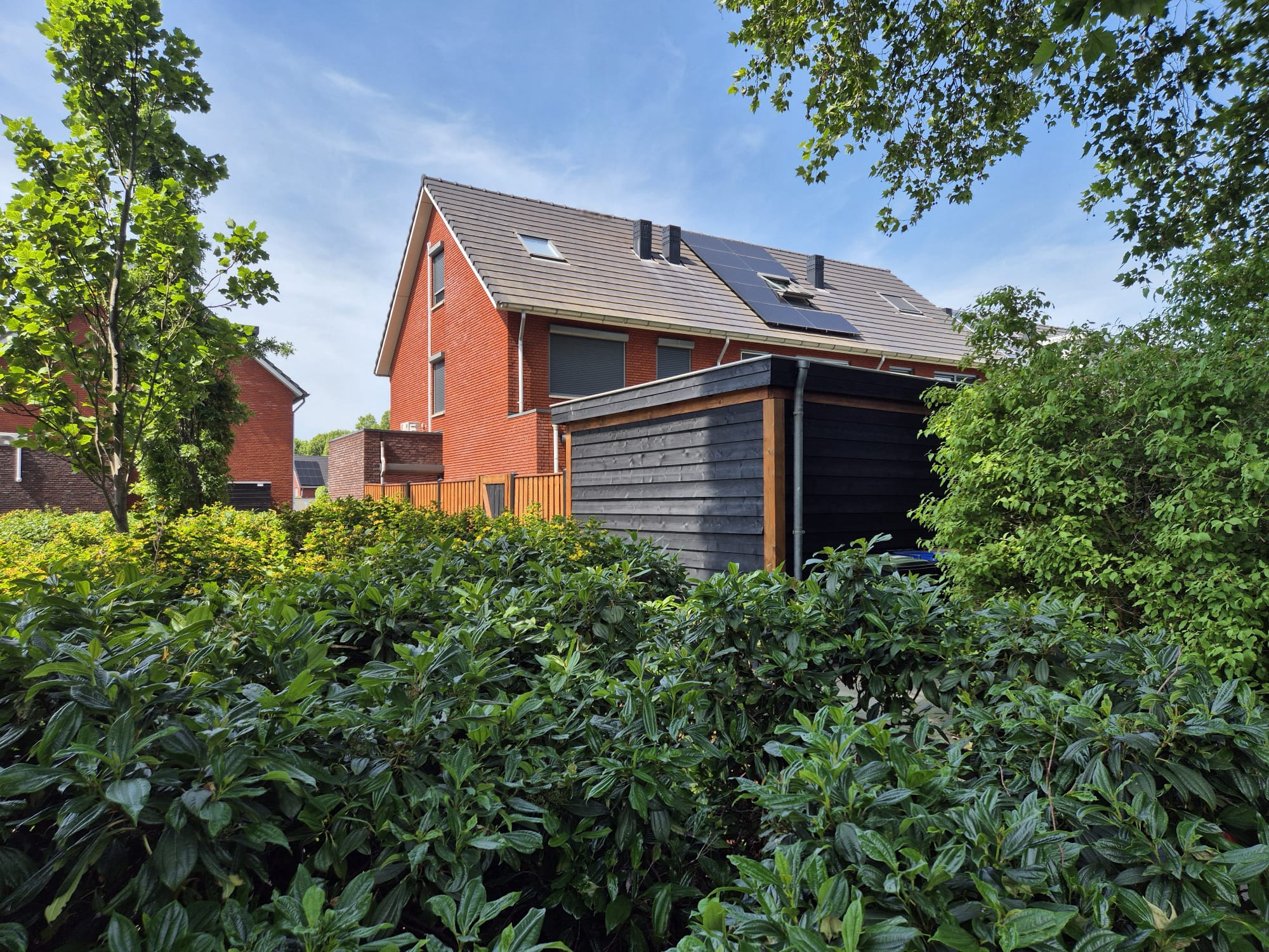 Spacious Corner Home with Premium Finishes and Sunny Garden Canopy — 69