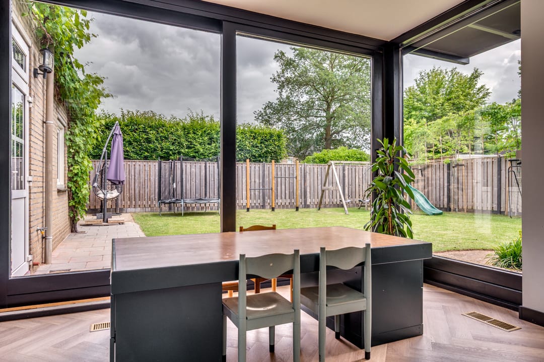 Spacious Detached Home with South-Facing Garden and Carport in Quiet Village Setting — 31