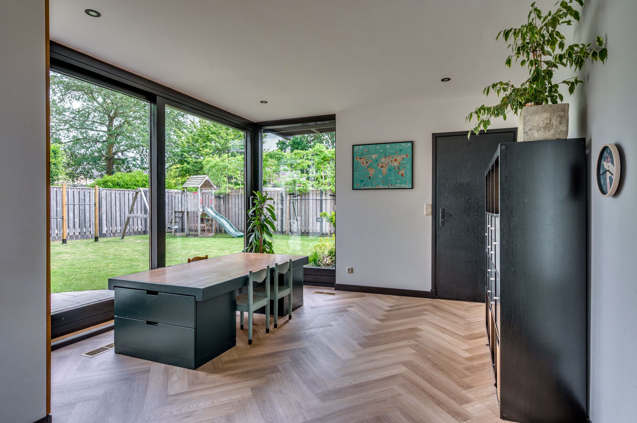 Spacious Detached Home with South-Facing Garden and Carport in Quiet Village Setting — 30