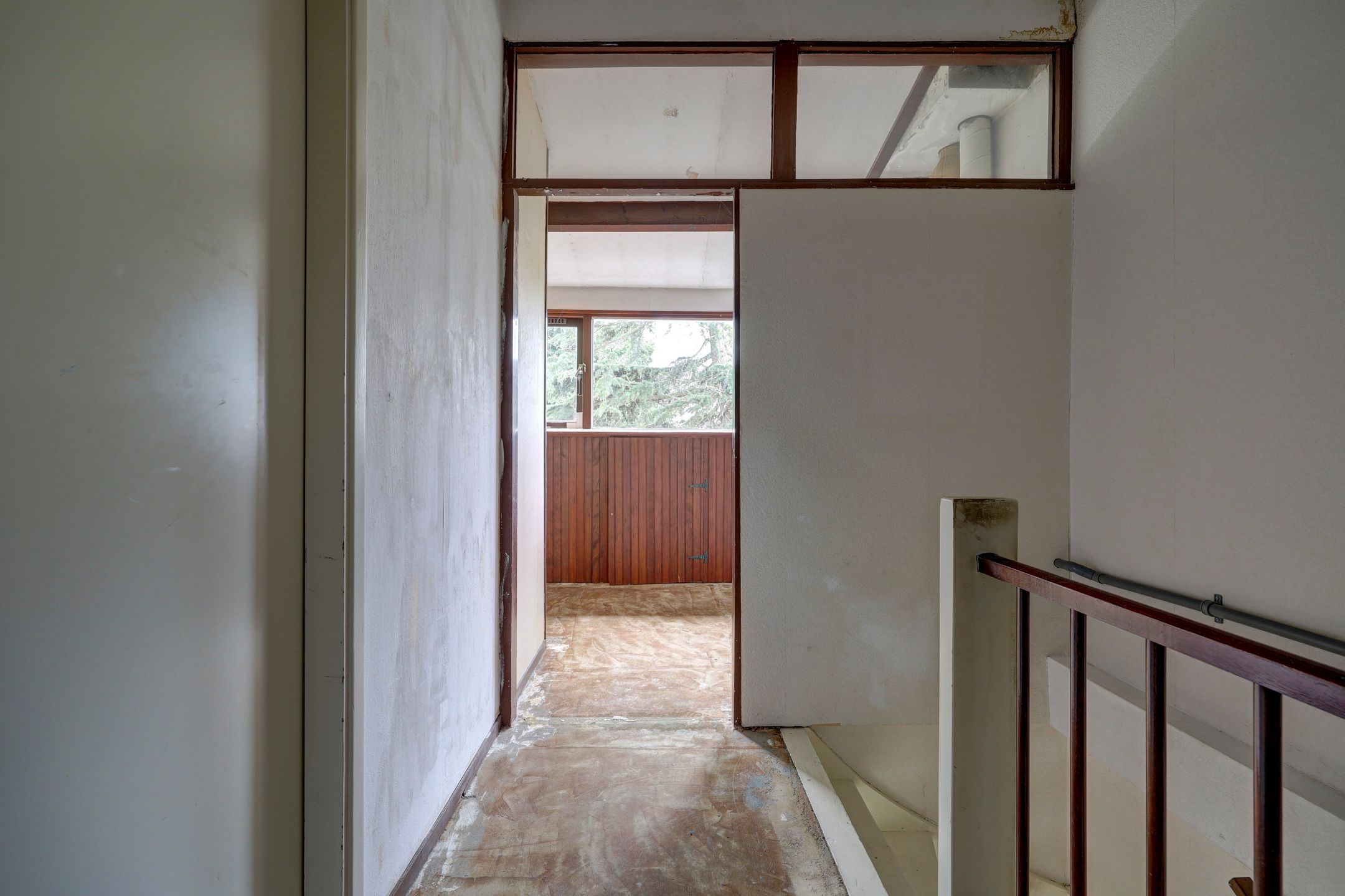 Spacious Corner Family Home with 4 Bedrooms and South-Facing Garden — 27