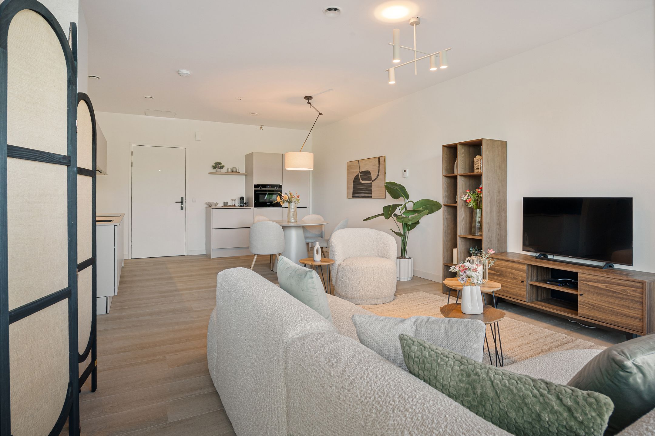 Photo 3 of Rivium 1e straat 61-D