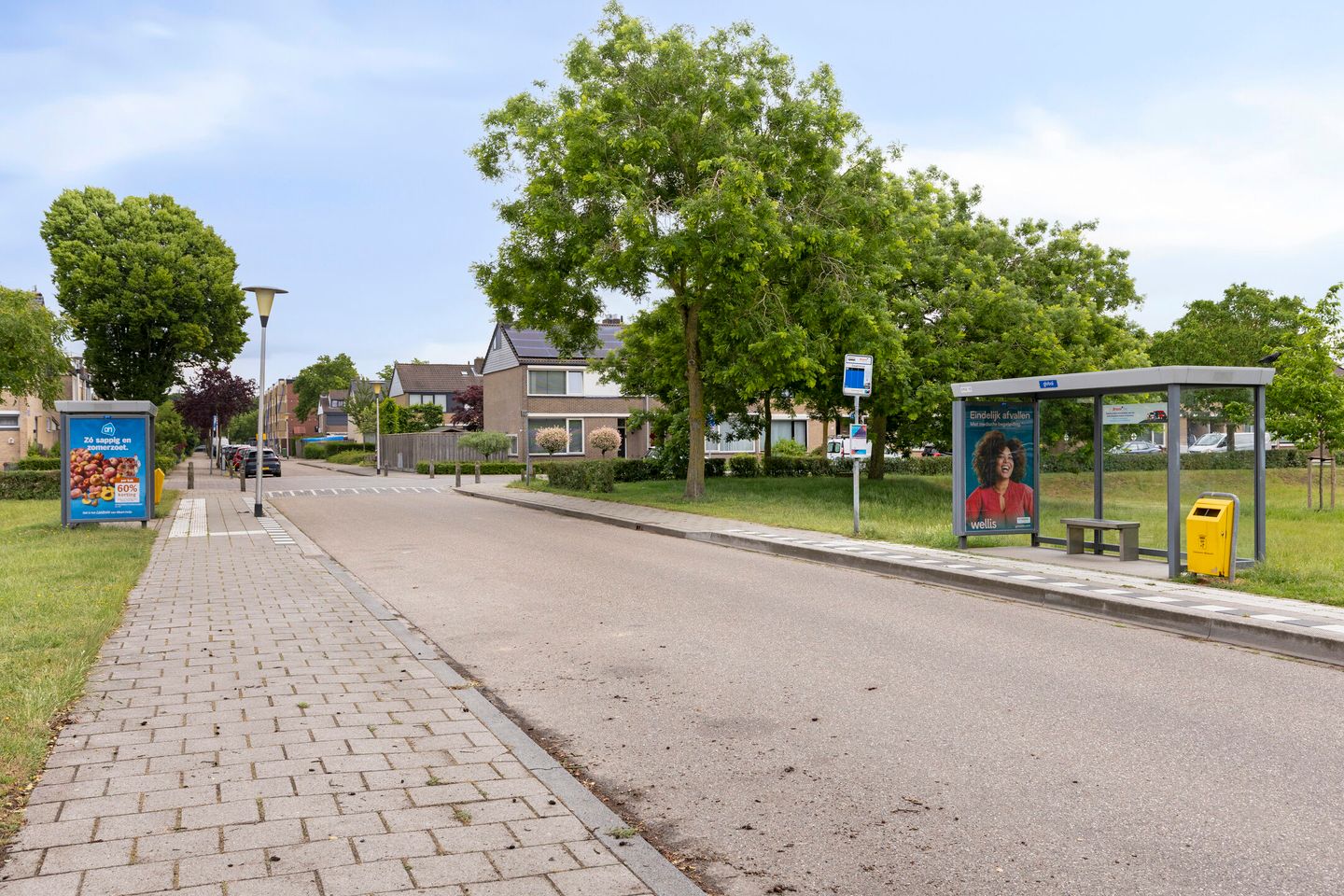 Spacious Corner Home with Garage in Family-Friendly Helmond — 49