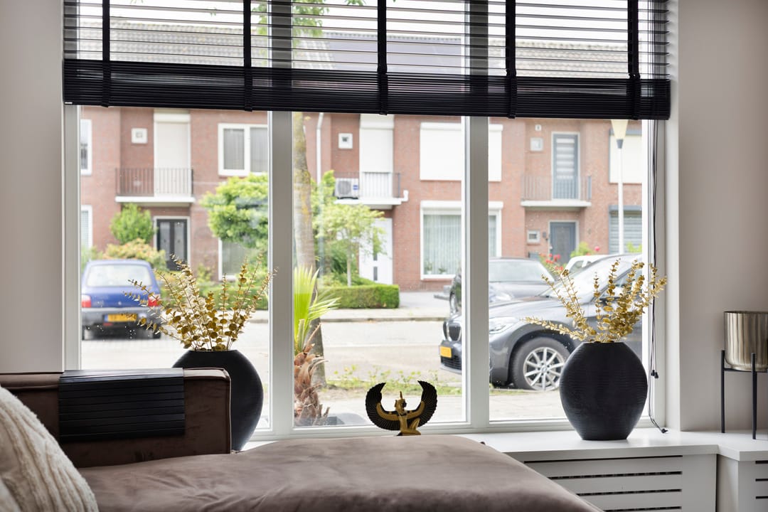 Spacious Corner Home with Garage in Family-Friendly Helmond — 23
