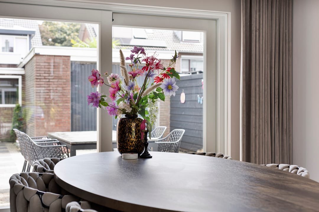 Spacious Corner Home with Garage in Family-Friendly Helmond — 22