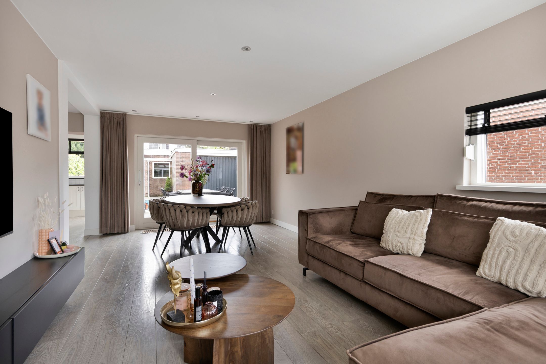 Spacious Corner Home with Garage in Family-Friendly Helmond — 12