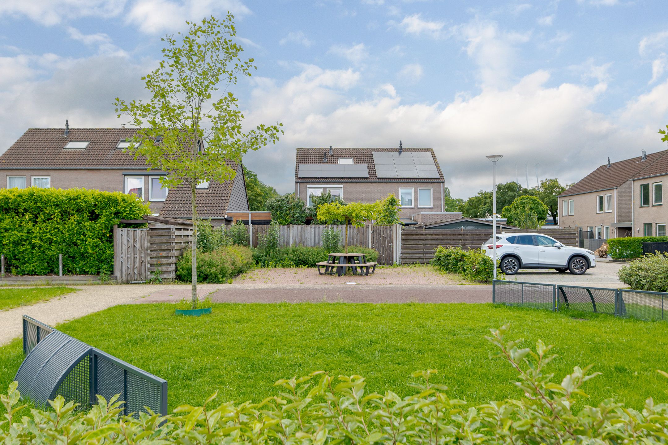 Modernized Semi-Detached Home with Garage in Child-Friendly Oosterboer — 42