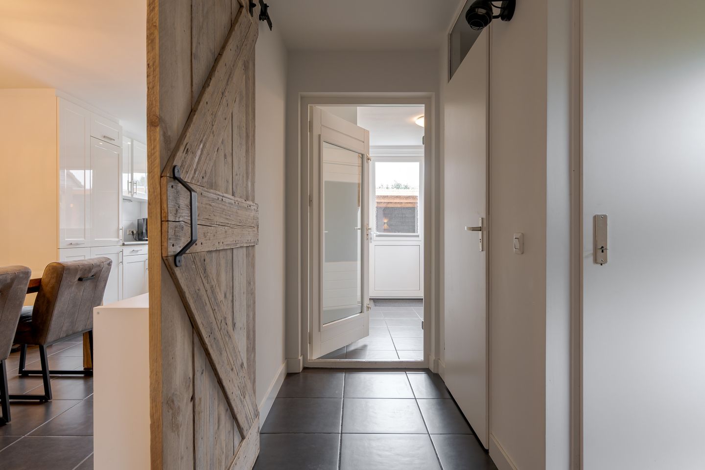 Modernized Semi-Detached Home with Garage in Child-Friendly Oosterboer — 34