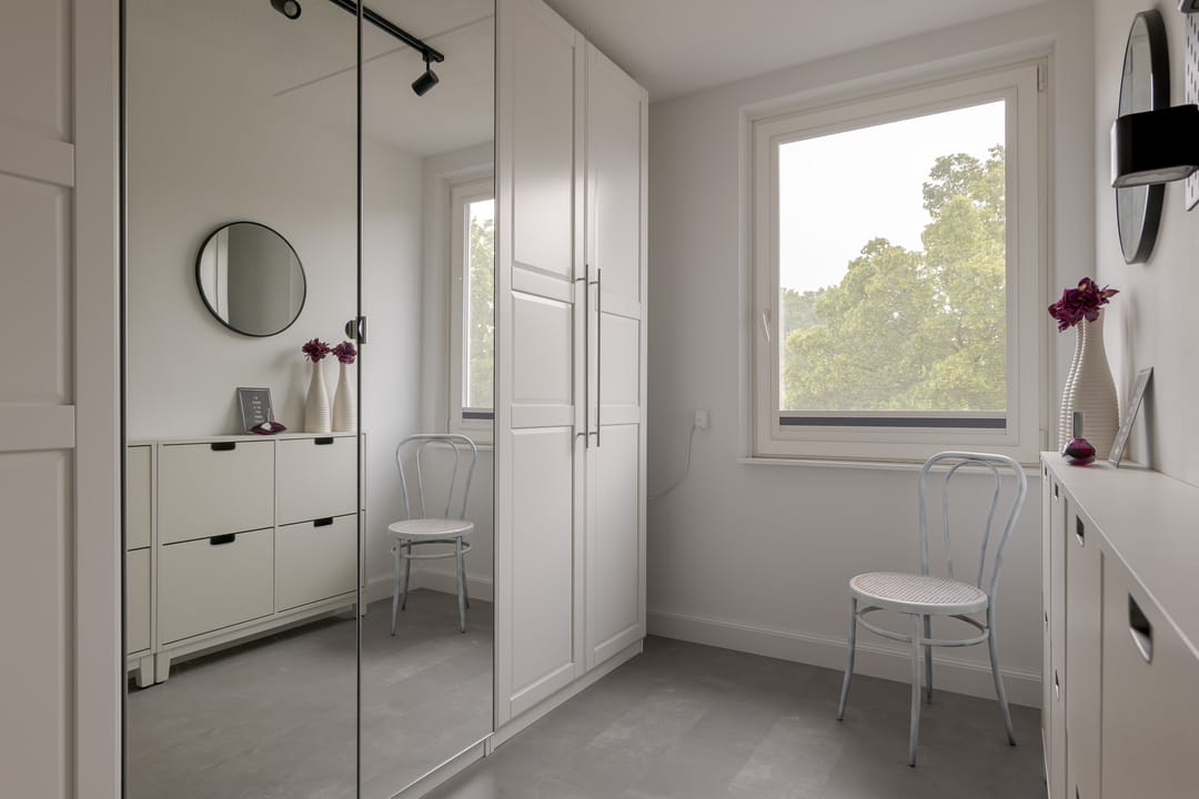 Modernized Semi-Detached Home with Garage in Child-Friendly Oosterboer — 26
