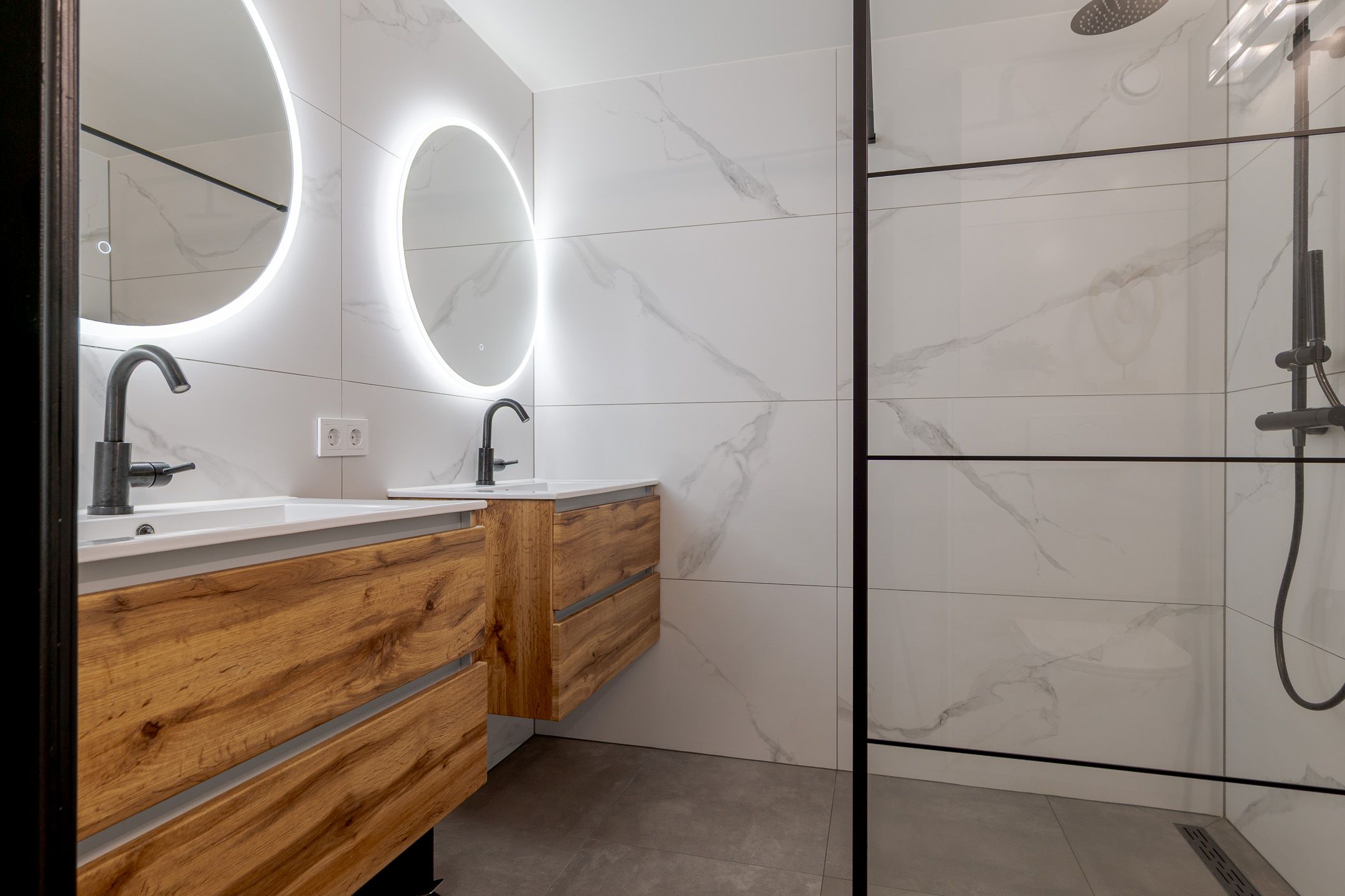 Modernized Semi-Detached Home with Garage in Child-Friendly Oosterboer — 27