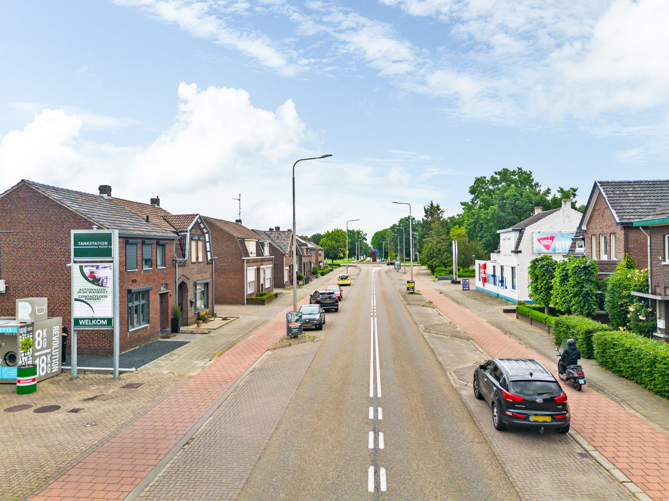 Characterful 1930s Detached Home with Renovation Potential in Reuver — 33