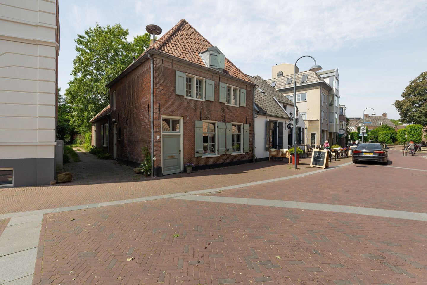 Bekijk foto 3 van 5 Mei plein 12