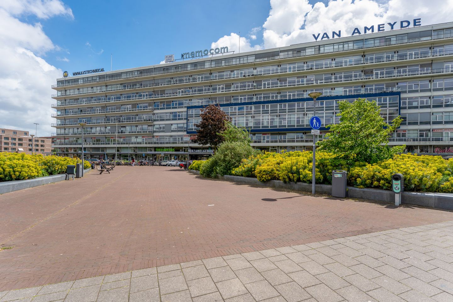 Bekijk foto 4 van Strevelsweg 700