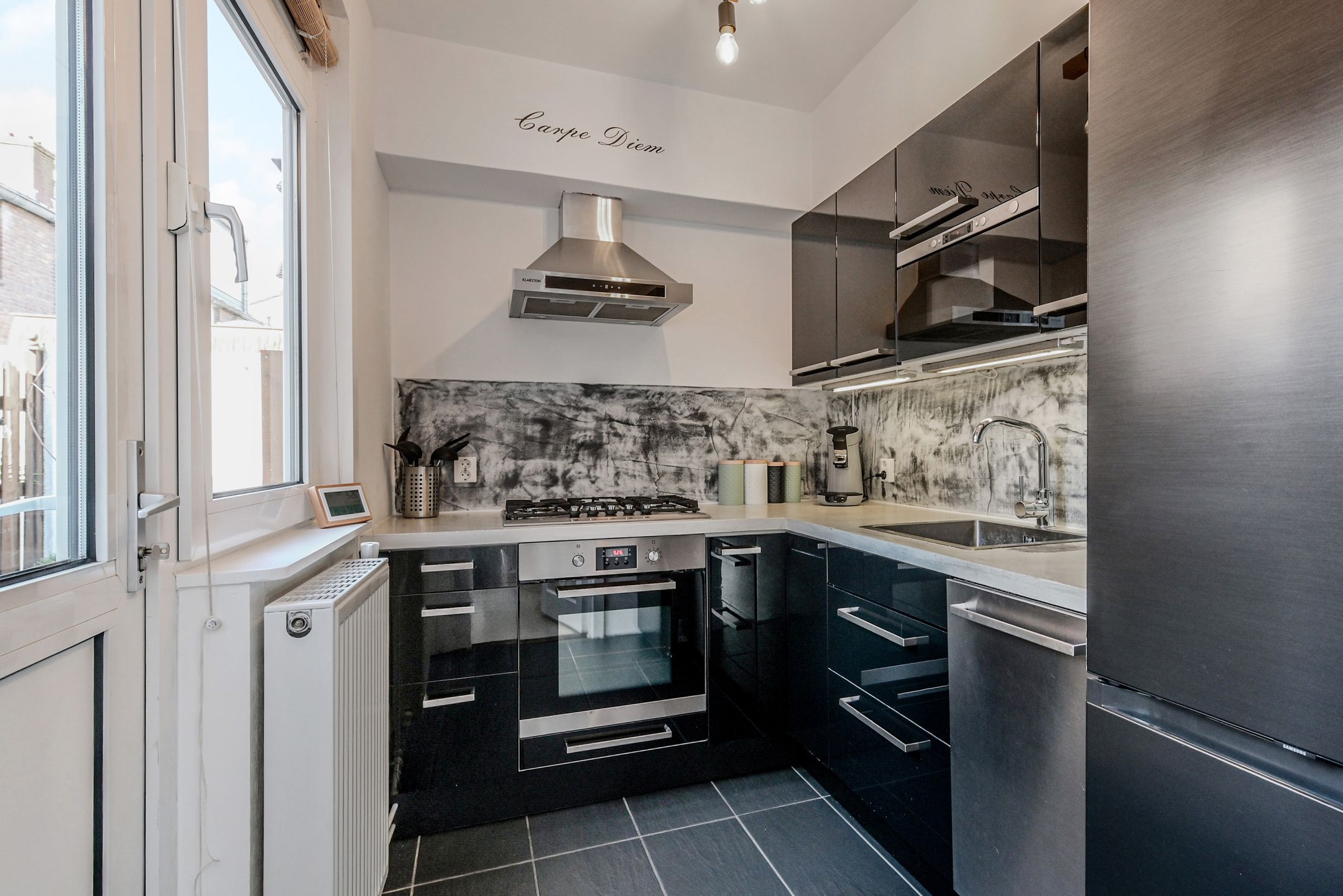 Charming Family Home with Four Bedrooms in Popular Oranjekwartier, Voorburg — 9