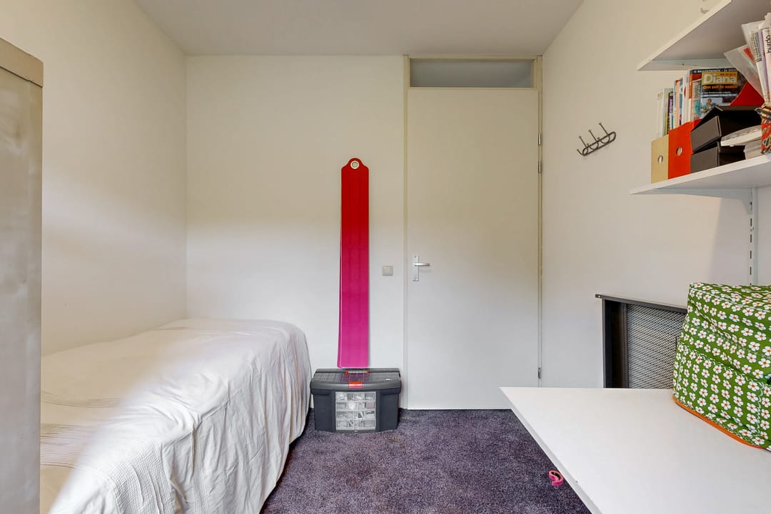 Spacious and Versatile Terraced Home with Flexible Layout in Green Park Setting — 23