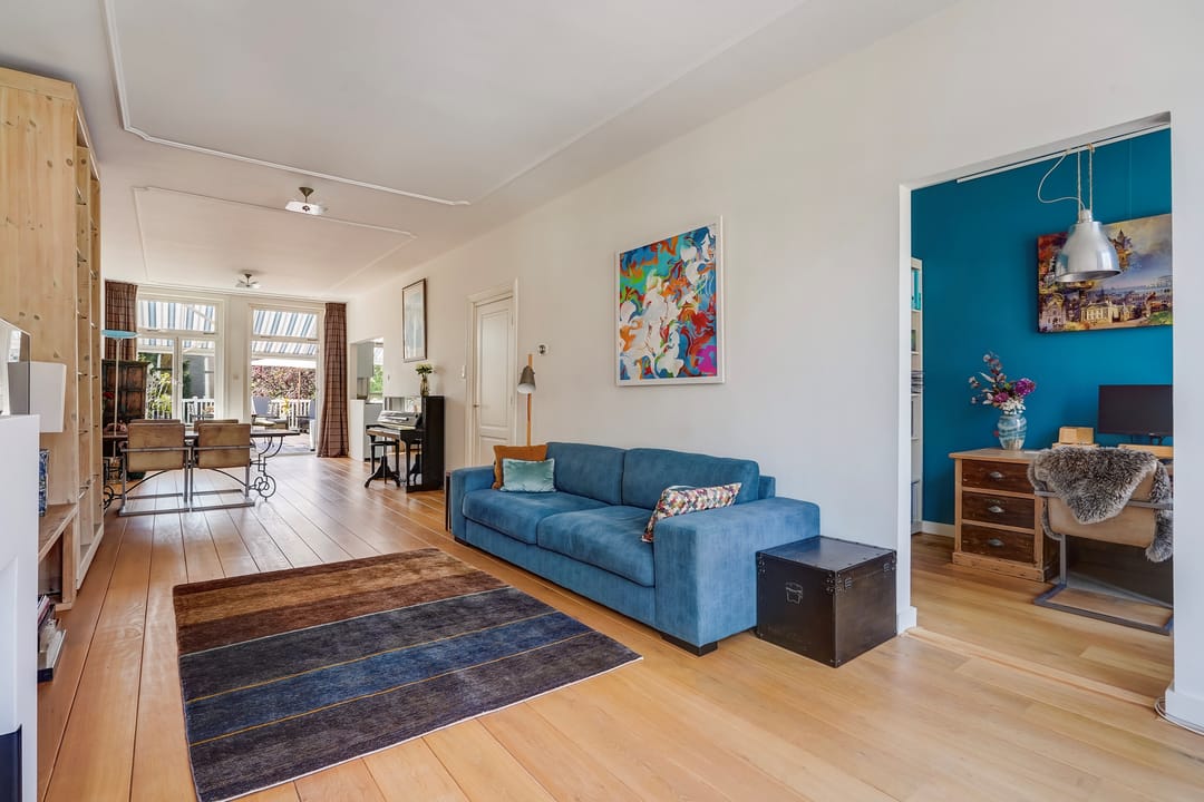 Spacious Double Upper Apartment with Large Terrace in Popular Zeeheldenkwartier — 17