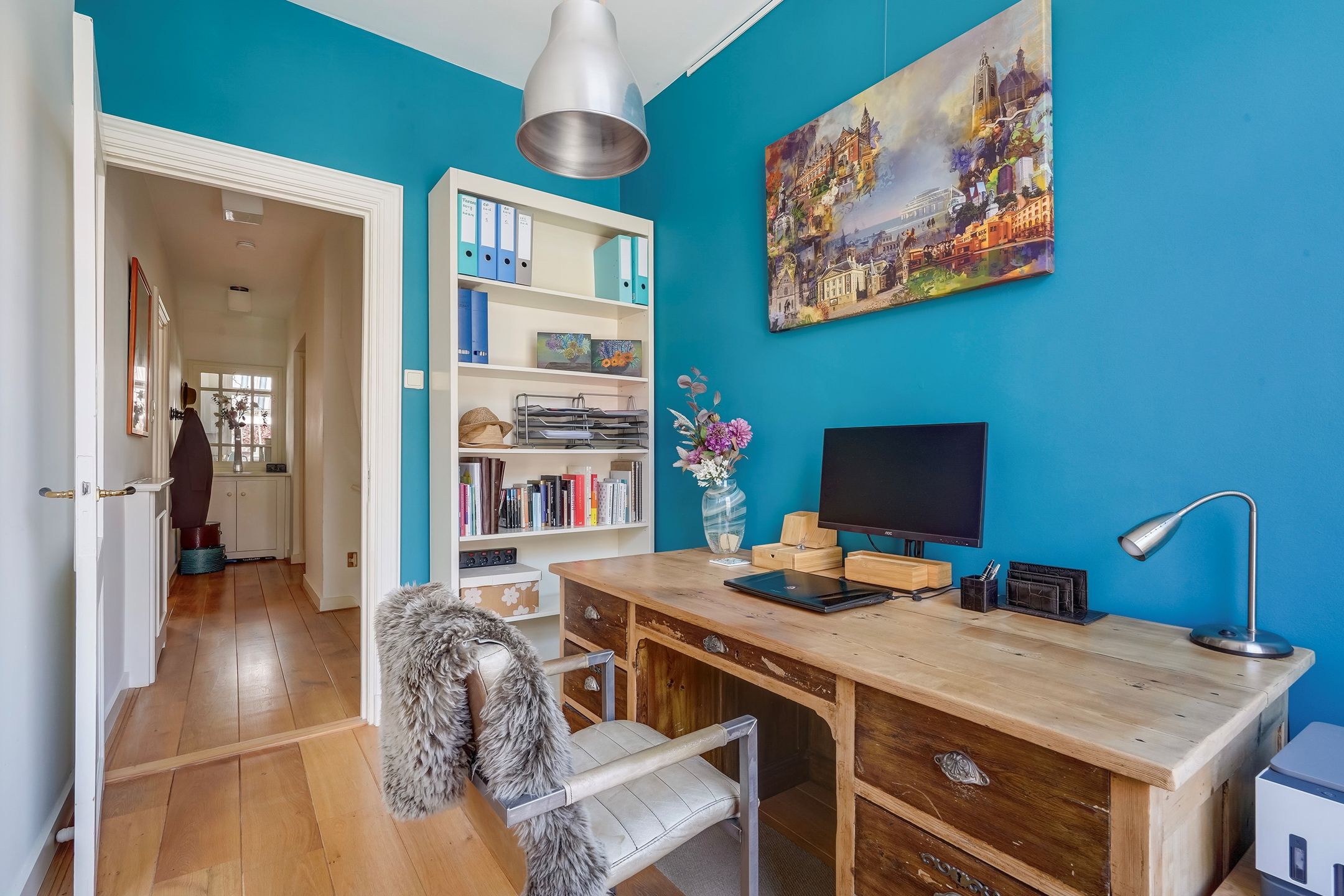 Spacious Double Upper Apartment with Large Terrace in Popular Zeeheldenkwartier — 30