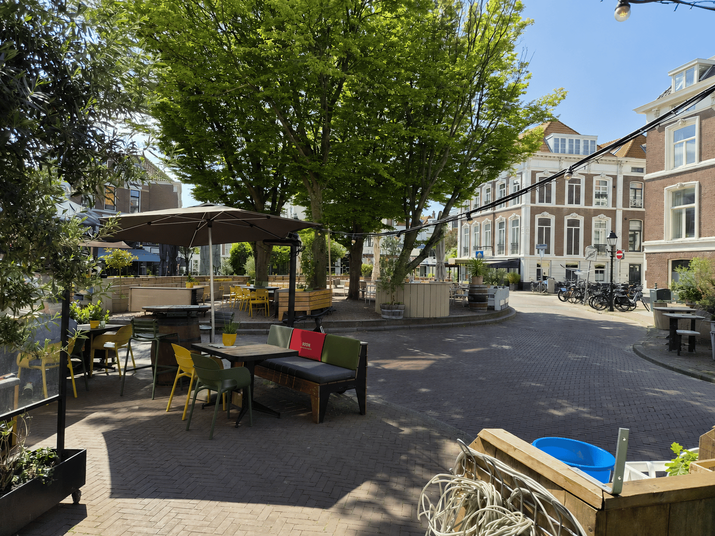 Spacious Double Upper Apartment with Large Terrace in Popular Zeeheldenkwartier — 51