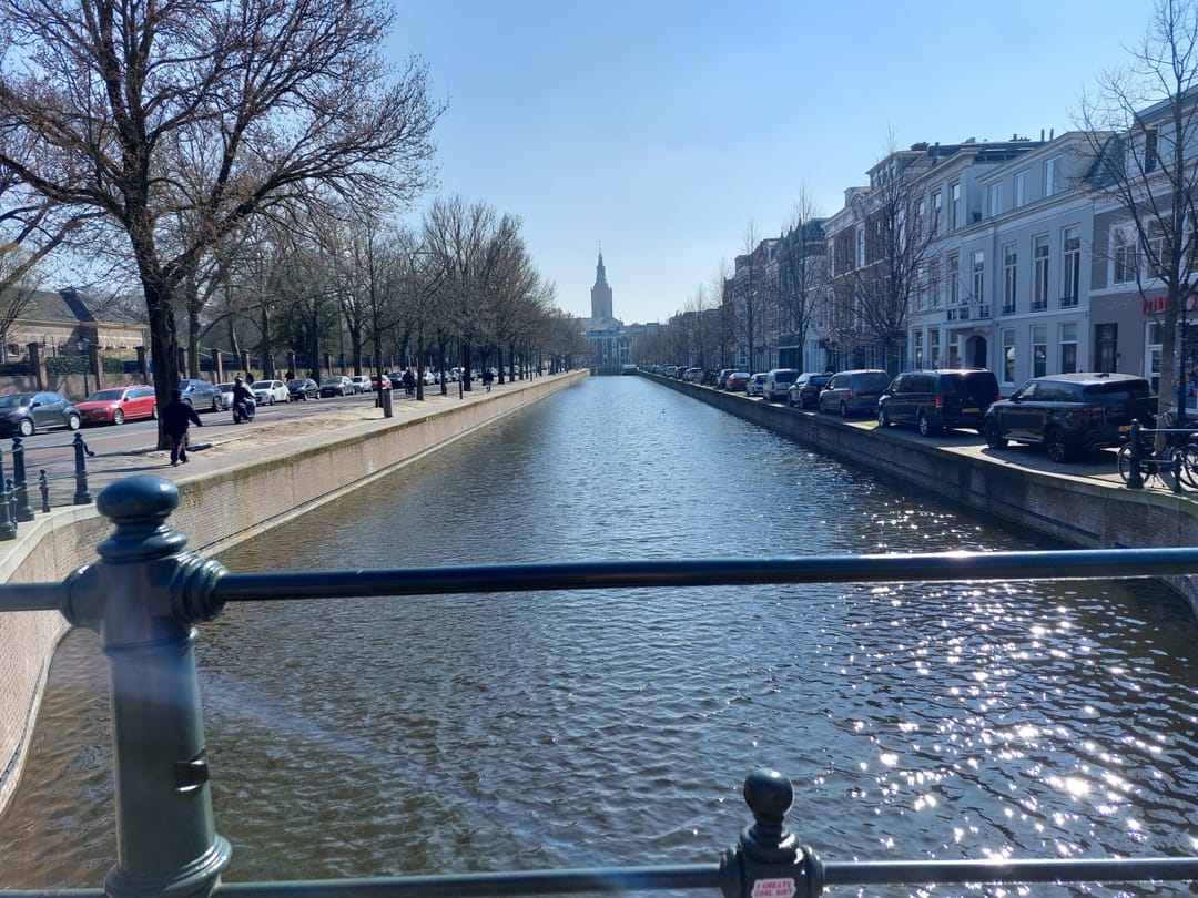 Spacious Double Upper Apartment with Large Terrace in Popular Zeeheldenkwartier — 46
