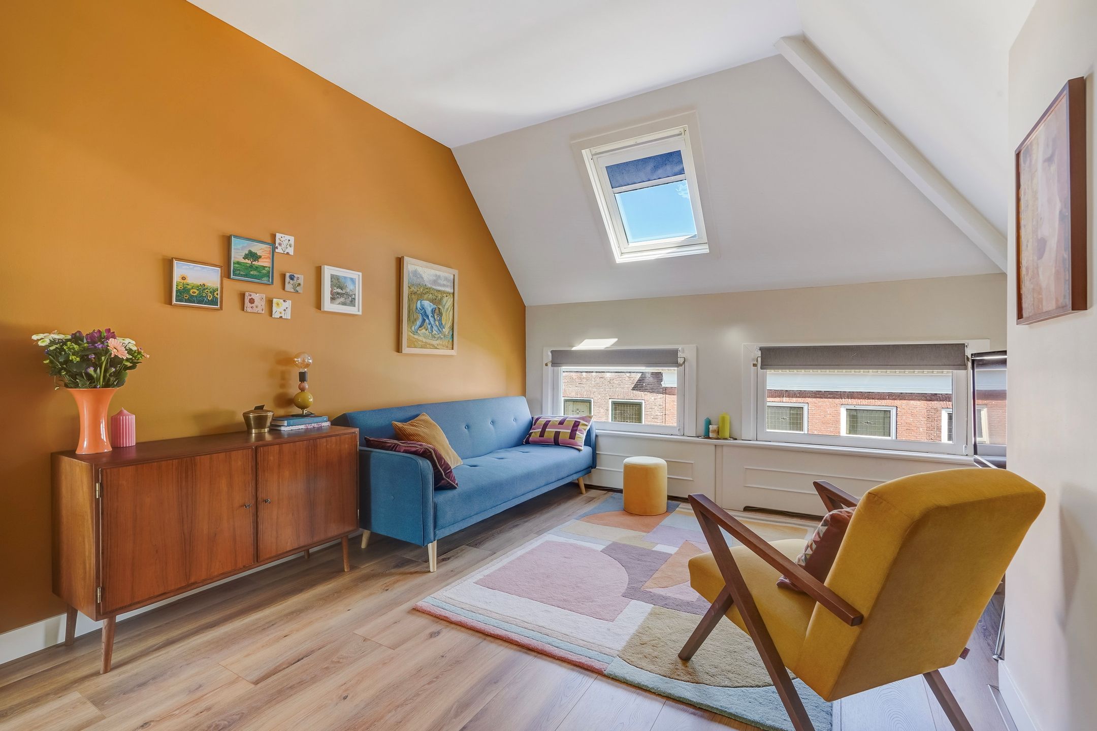 Spacious Double Upper Apartment with Large Terrace in Popular Zeeheldenkwartier — 36