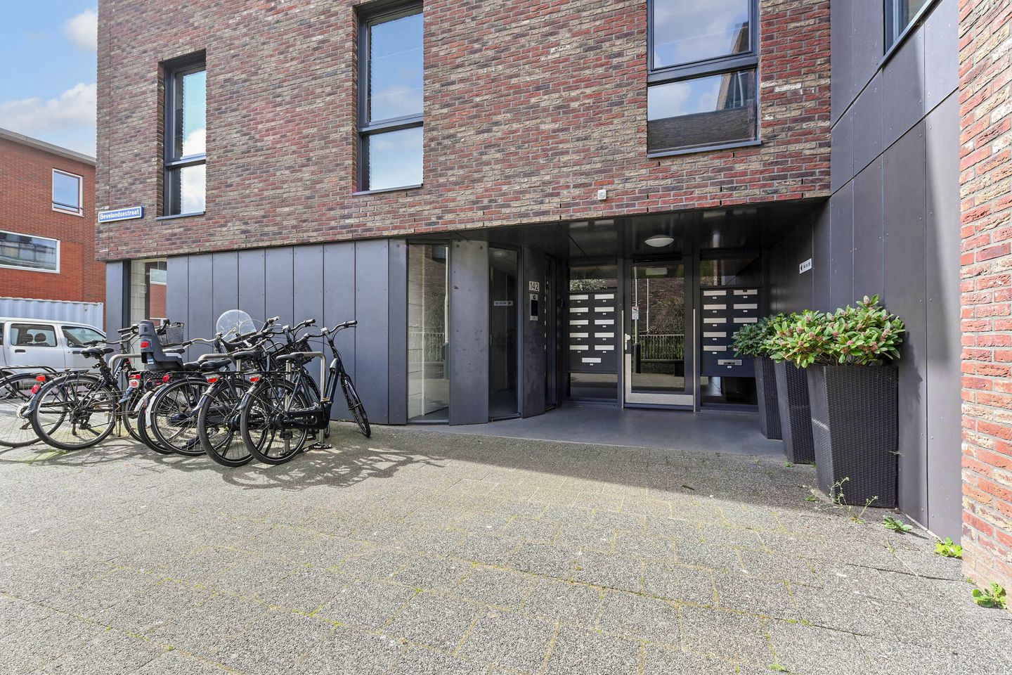 Photo 34 of Bevelandsestraat 166