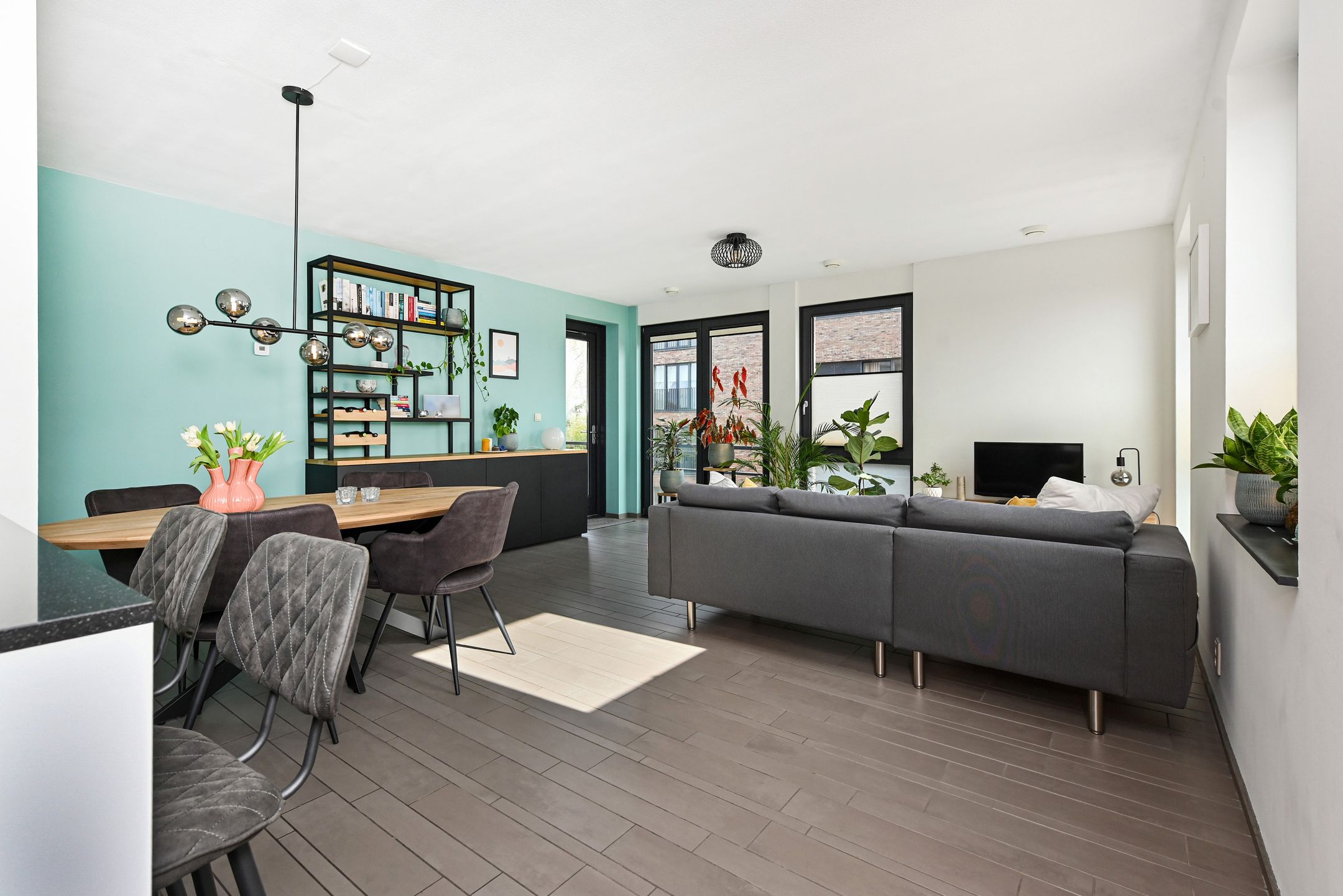 Luxury Corner Apartment with Direct Dune Access in The Hague — 12